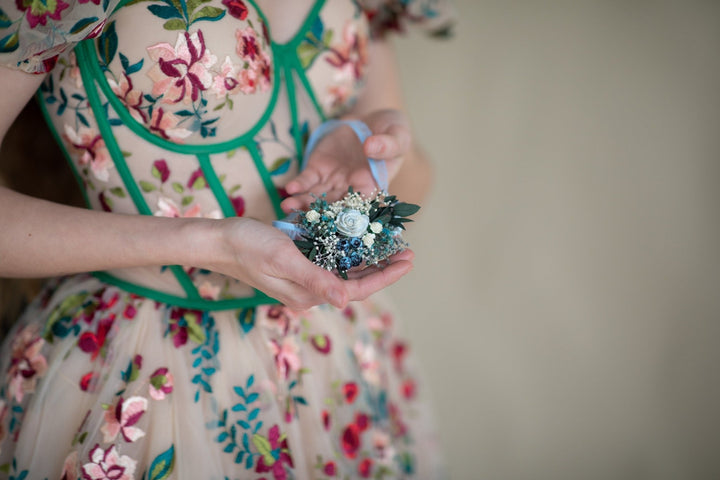 Blue Floral Wedding Garter: Romantic Bridal Lace Accessory – handmade floral hair accessory by magaela