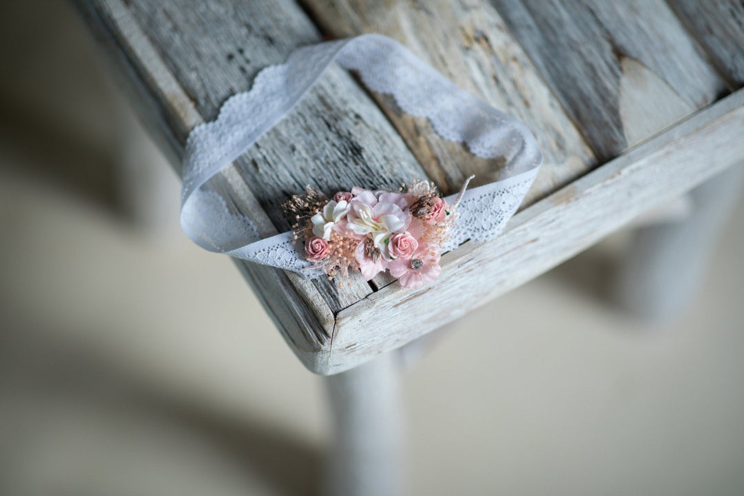 Romantic Pink Flower Bridal Garter: White Lace Wedding Garter – handmade floral hair accessory by magaela