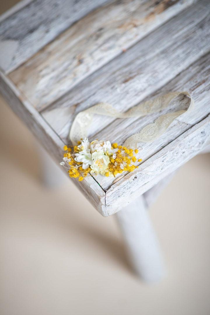 Yellow Flower Bridal Garter: Dried Baby's Breath Wedding Accessory – handmade floral hair accessory by magaela