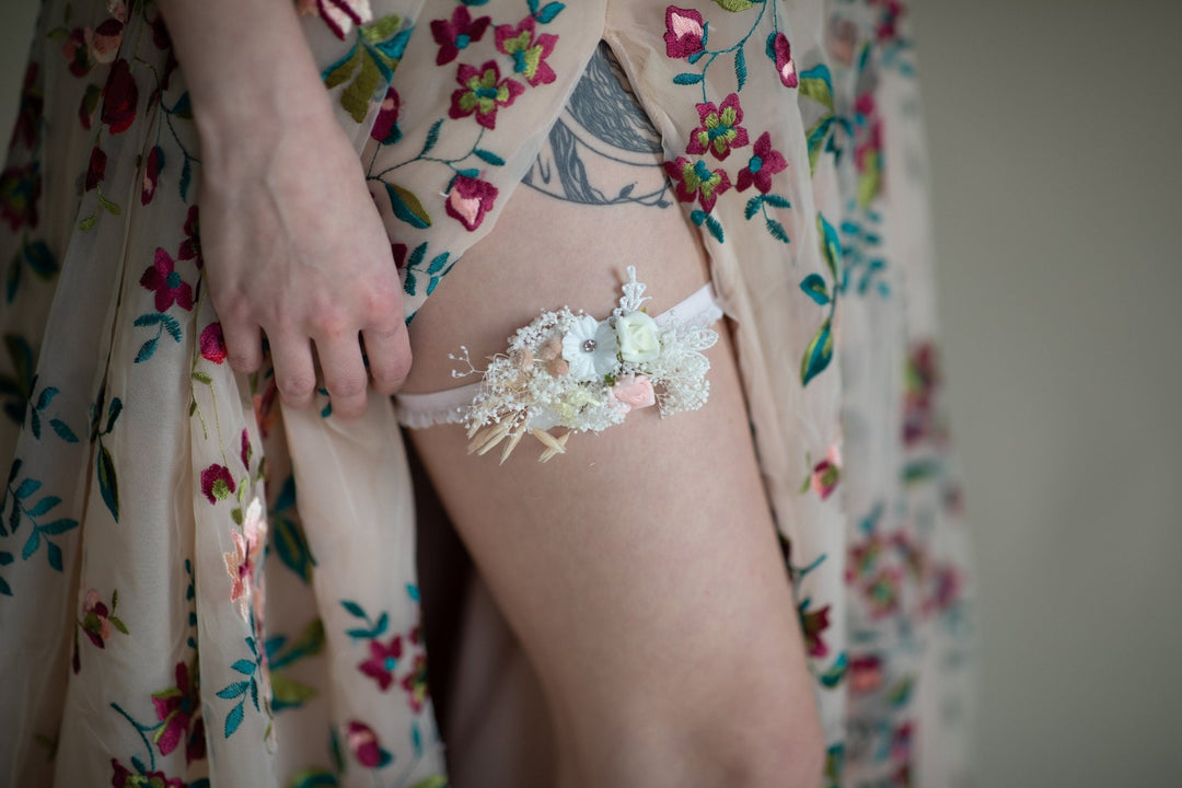 Peach Floral Bridal Garter: Ivory Lace Wedding Toss Garter – handmade floral hair accessory by magaela