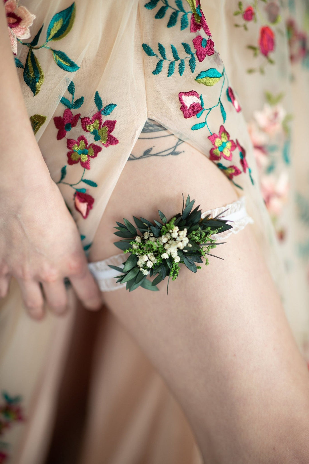 Eucalyptus Wedding Garter: Greenery Bridal Toss Garter – handmade floral hair accessory by magaela