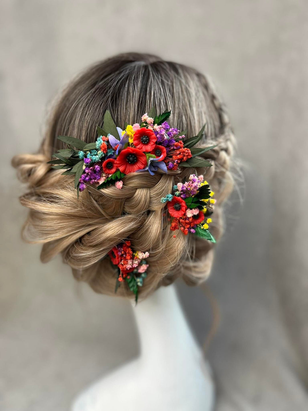 Poppy Flower Hair Comb: Folk Wedding Bridal Accessory – handmade floral hair accessory by magaela
