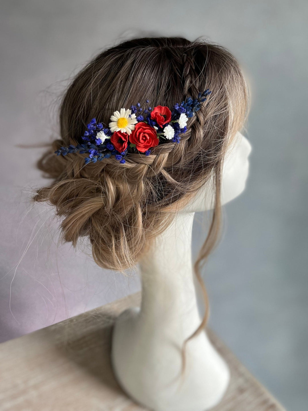 Lavender Poppy Flower Hair Comb: Natural Meadow Wedding Accessory – handmade floral hair accessory by magaela