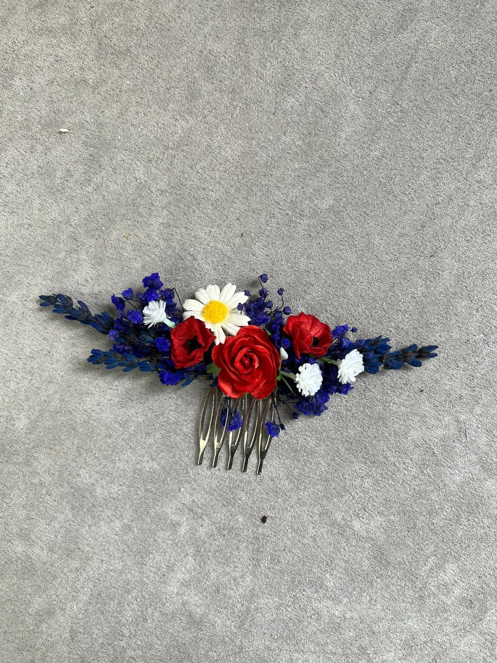 Lavender Poppy Flower Hair Comb: Natural Meadow Wedding Accessory – handmade floral hair accessory by magaela