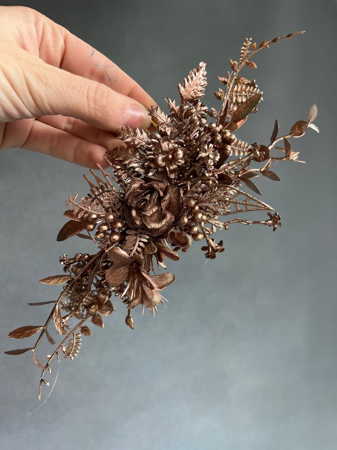 Dark Bronze Flower Hair Comb: Elegant Bridal Headpiece – handmade floral hair accessory by magaela