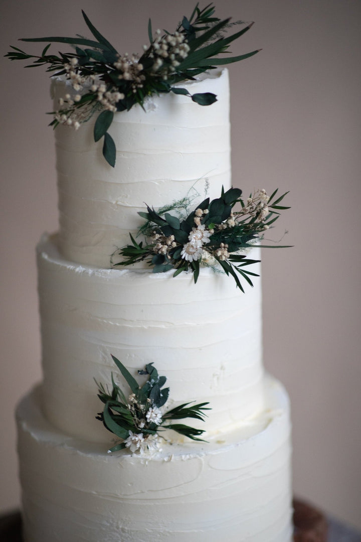 Preserved Eucalyptus Wedding Cake Toppers: Greenery Cake Flowers – handmade floral hair accessory by magaela