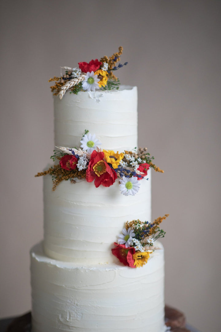 Wildflower Wedding Cake Toppers: Poppy & Daisy Floral Arrangement – handmade floral hair accessory by magaela