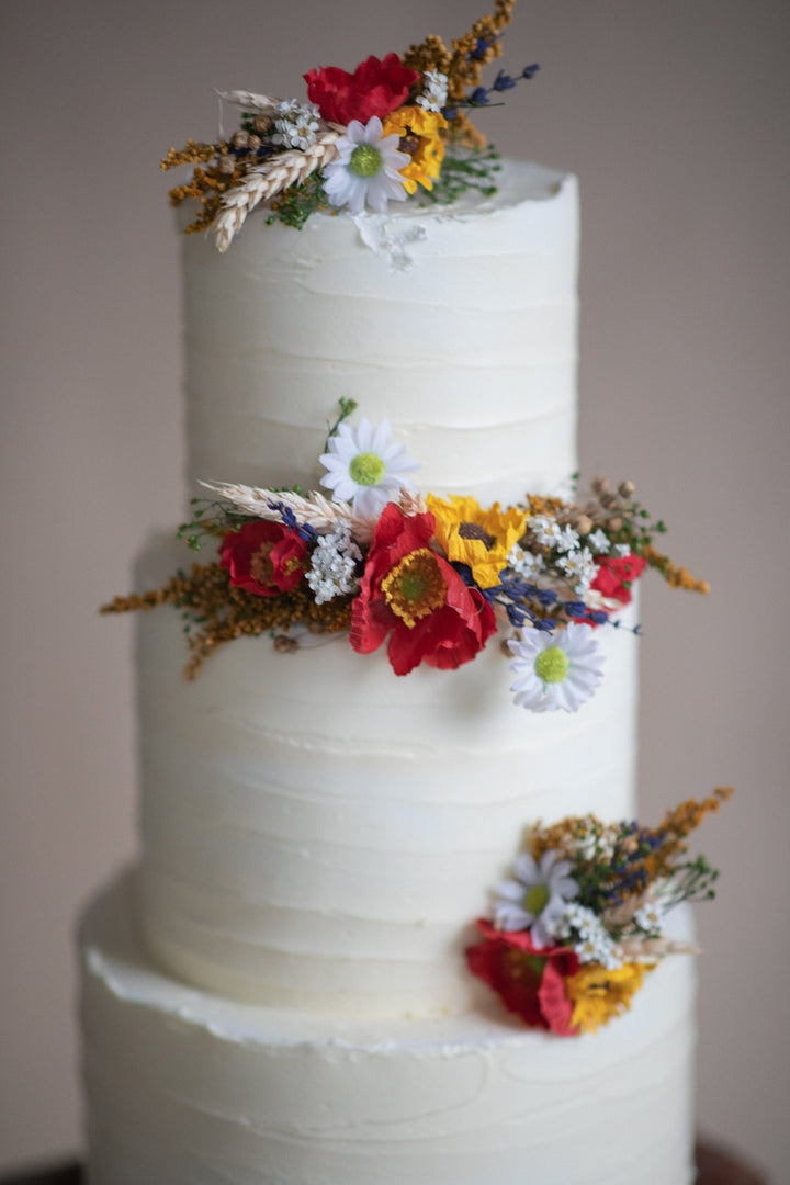 Wildflower Wedding Cake Toppers: Poppy & Daisy Floral Arrangement – handmade floral hair accessory by magaela