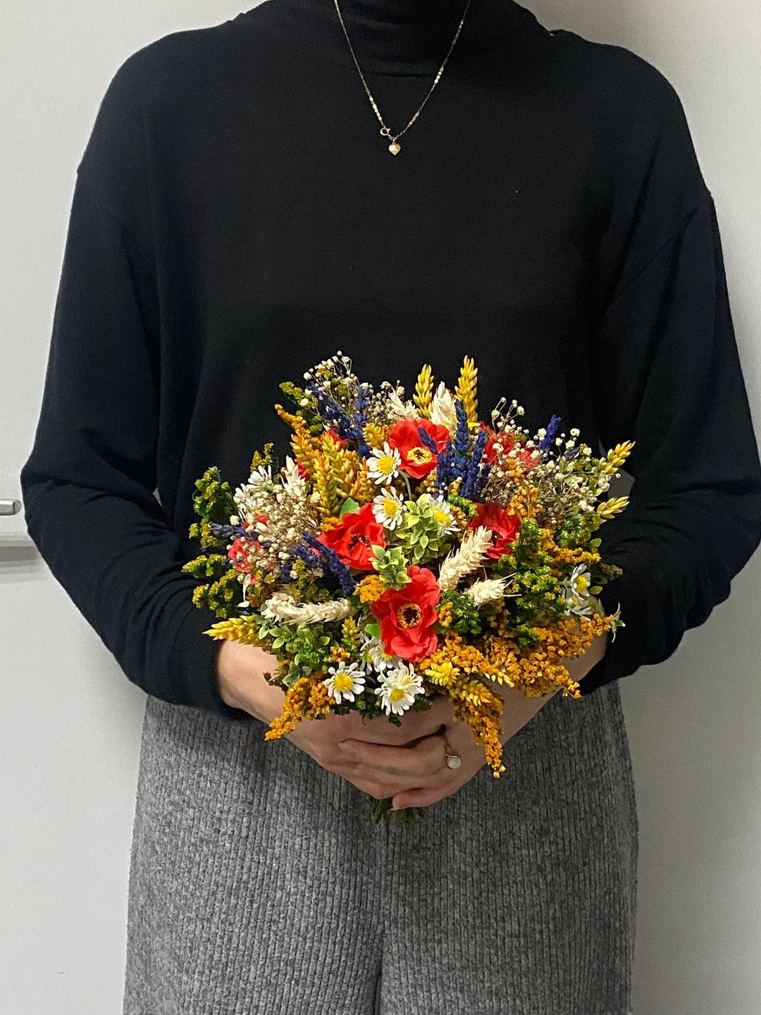 Folk Poppy Wedding Bouquet: Meadow Wildflower Bridal Bouquet – handmade floral hair accessory by magaela