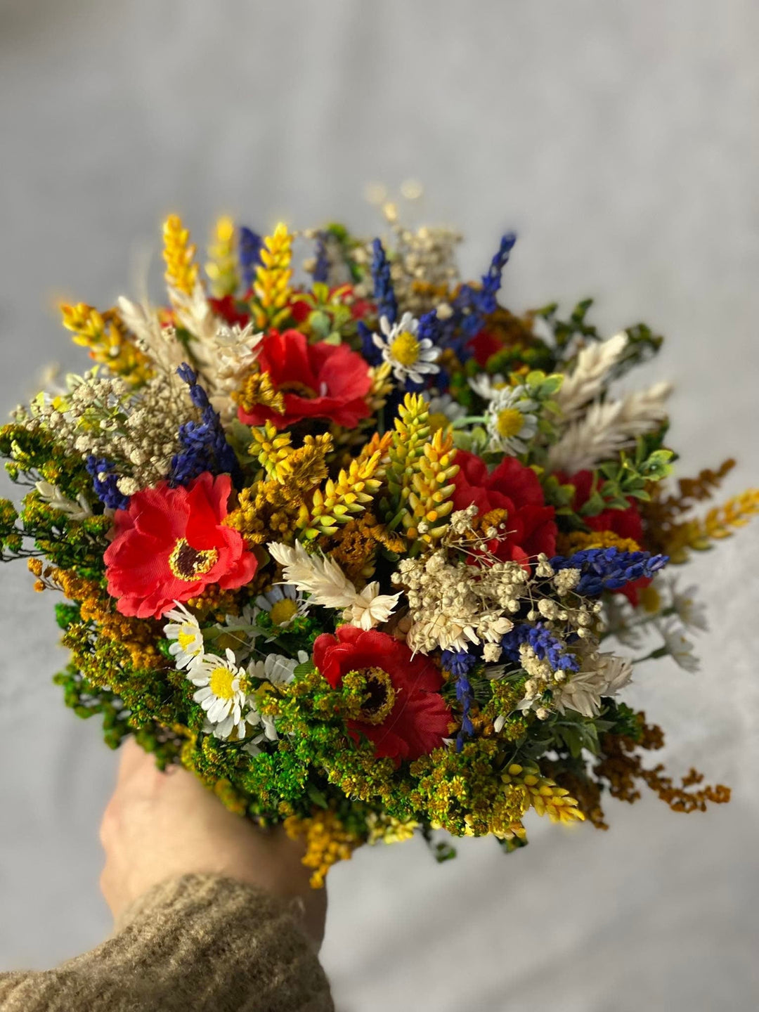 Folk Poppy Wedding Bouquet: Meadow Wildflower Bridal Bouquet – handmade floral hair accessory by magaela