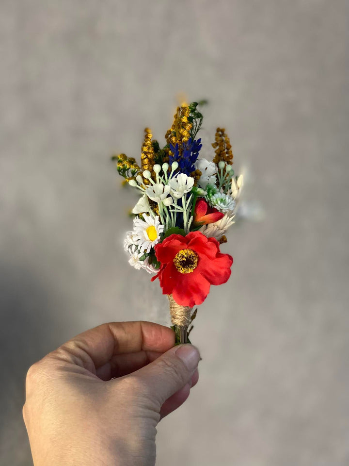 Folk Poppy Wedding Bouquet: Meadow Wildflower Bridal Bouquet – handmade floral hair accessory by magaela