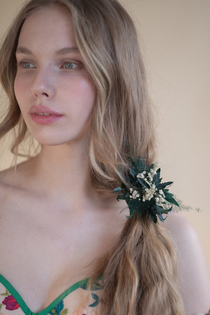 Greenery Flower Hair Tie: Wedding Bridal Accessory – handmade floral hair accessory by magaela