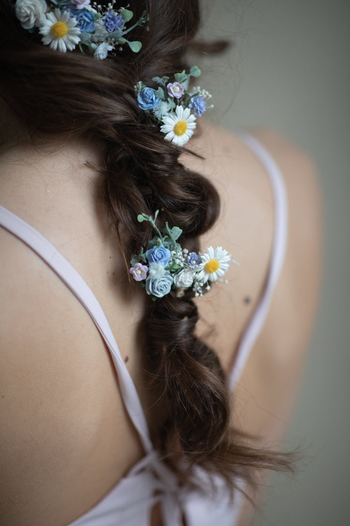 Daisy Hair Comb & Pins: Pastel Blue Meadow Wedding Accessories – handmade floral hair accessory by magaela