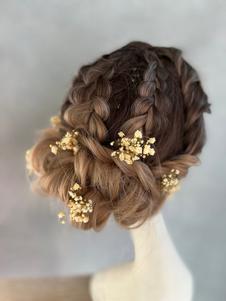 Baby's Breath Flower Hairpins: Ivory Wedding Bobby Pins – handmade floral hair accessory by magaela