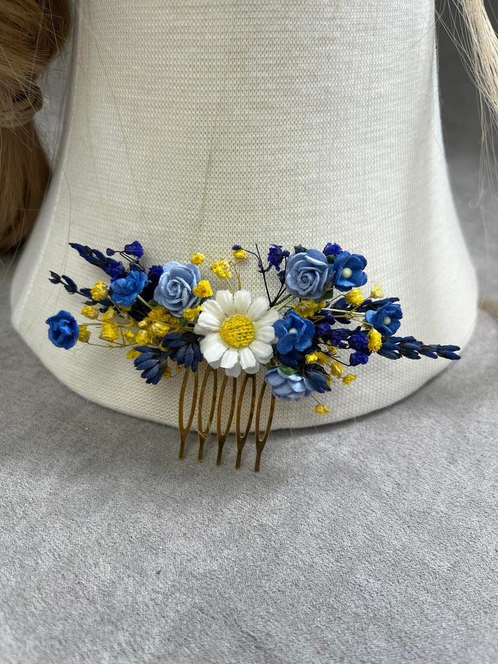 Blue & Yellow Floral Hair Comb: Daisy Wedding Headpiece – handmade floral hair accessory by magaela