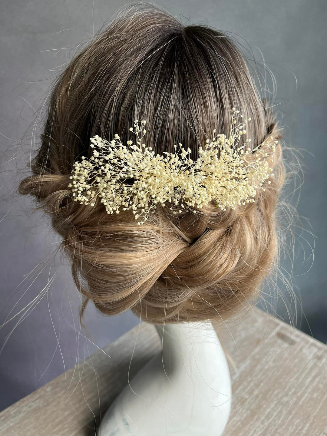 Ivory Baby's Breath Wedding Hair Comb: Bridal Flower Headpiece – handmade floral hair accessory by magaela