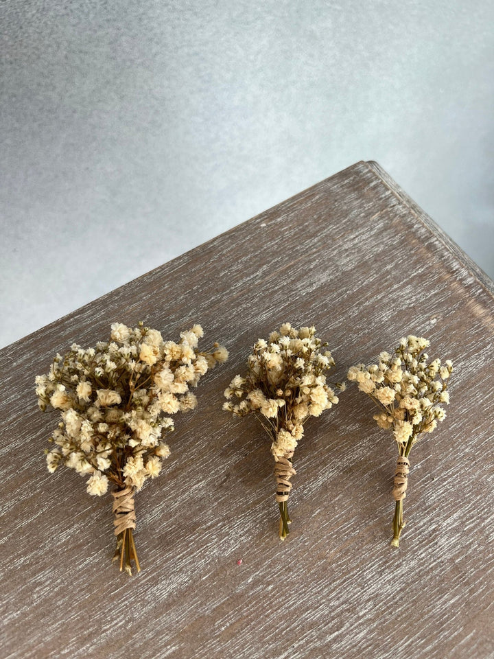 Ivory Baby's Breath Boutonniere: Preserved Wedding Groom Corsage – handmade floral hair accessory by magaela