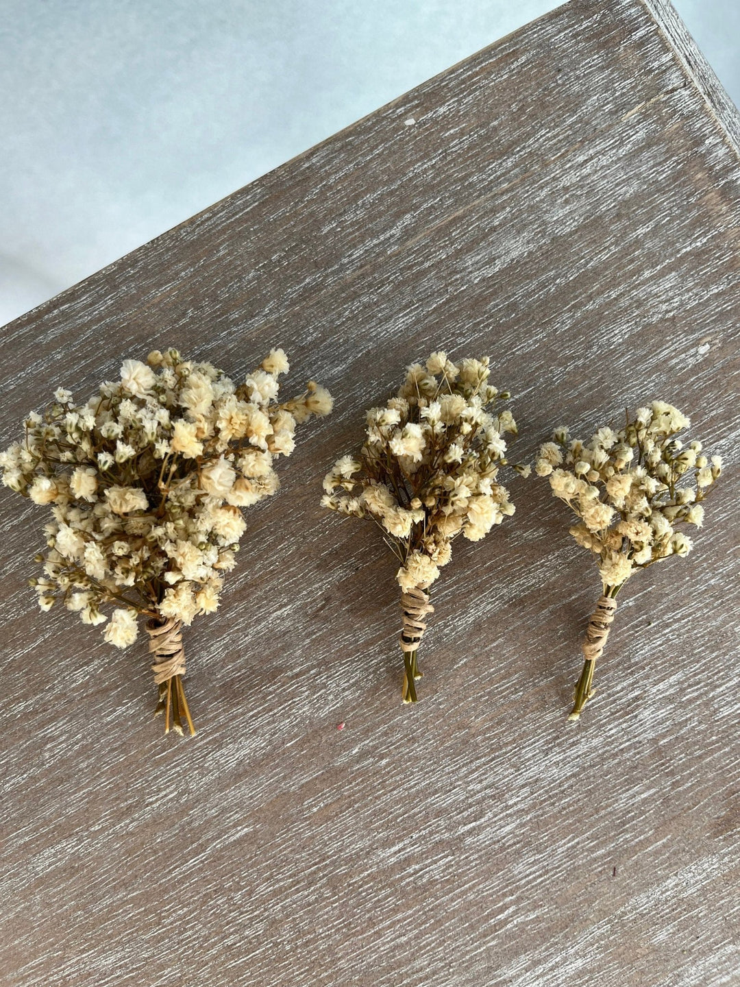 Ivory Baby's Breath Boutonniere: Preserved Wedding Groom Corsage – handmade floral hair accessory by magaela