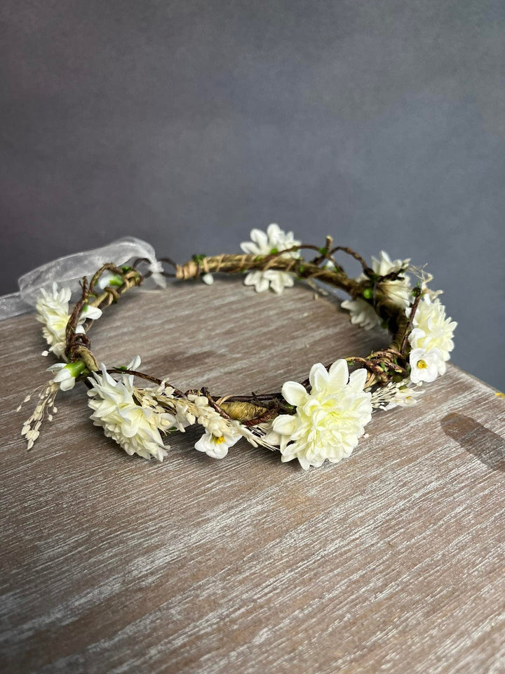 Ivory Flower Bridal Crown: Romantic Wedding Hair Wreath – handmade floral hair accessory by magaela