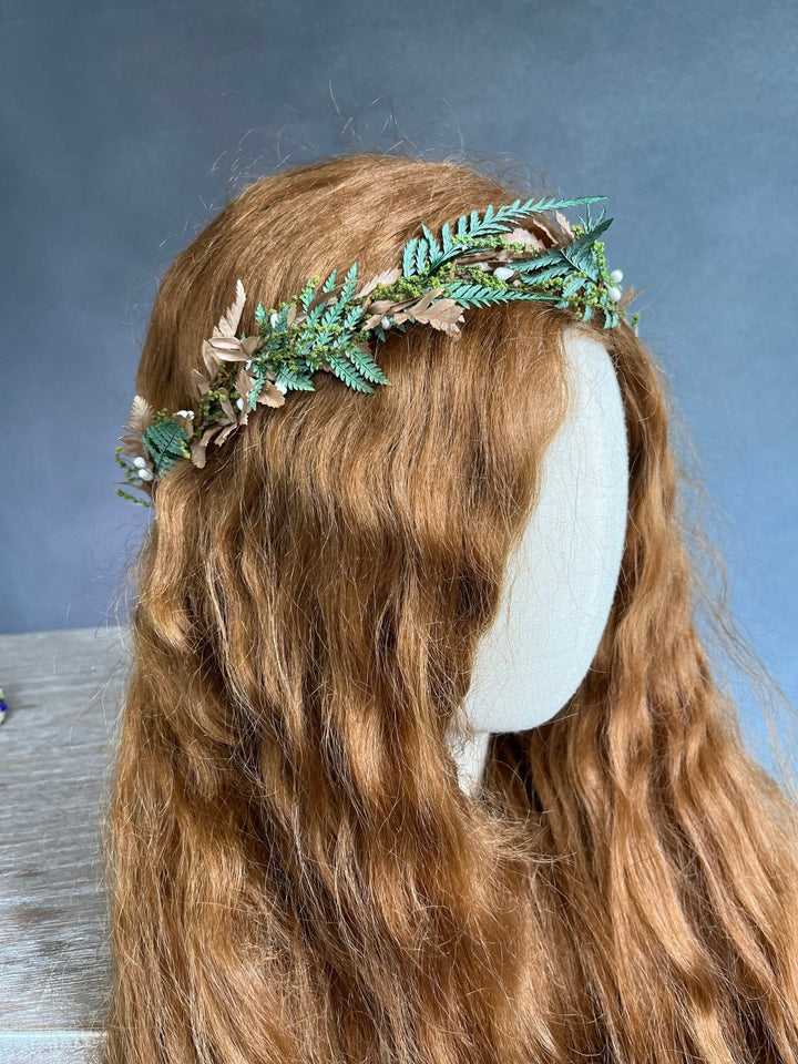 Green Fern Wedding Hair Crown: Bronze Flower Woodland Wreath – handmade floral hair accessory by magaela