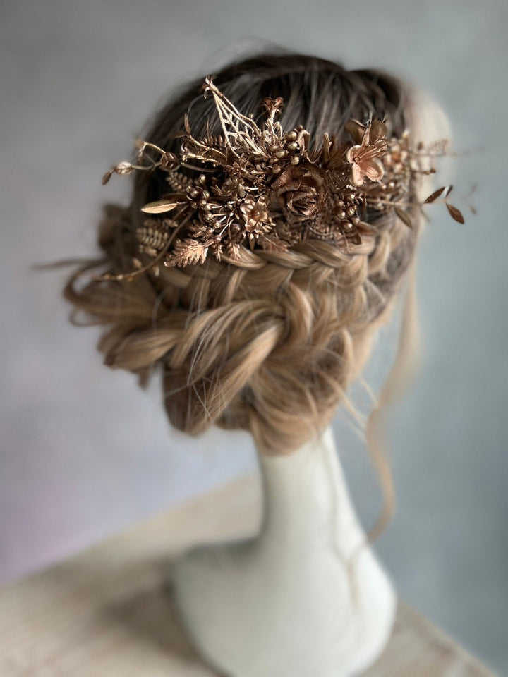 Dark Bronze Flower Hair Comb: Elegant Bridal Headpiece – handmade floral hair accessory by magaela