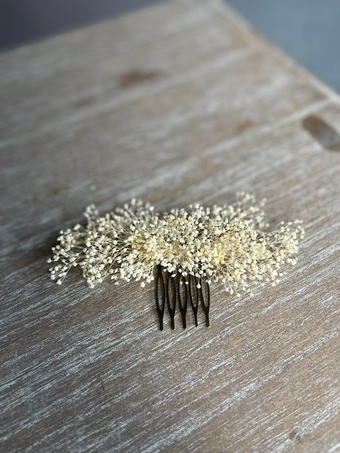 Ivory Baby's Breath Wedding Hair Comb: Bridal Flower Headpiece – handmade floral hair accessory by magaela