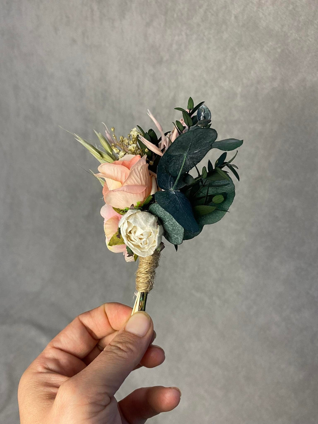 Eucalyptus Peach Rose Boutonniere: Romantic Wedding Groomsmen Corsage – handmade floral hair accessory by magaela
