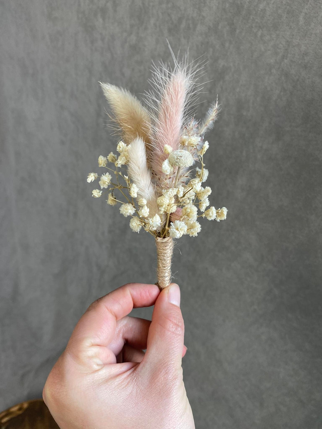 Boho Dried Flower Boutonniere: Pampas Grass Wedding Corsage – handmade floral hair accessory by magaela