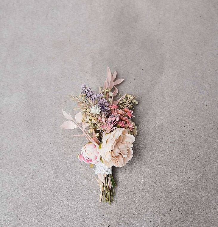 Pink Flower Boutonniere: Romantic Wedding Groom Corsage – handmade floral hair accessory by magaela