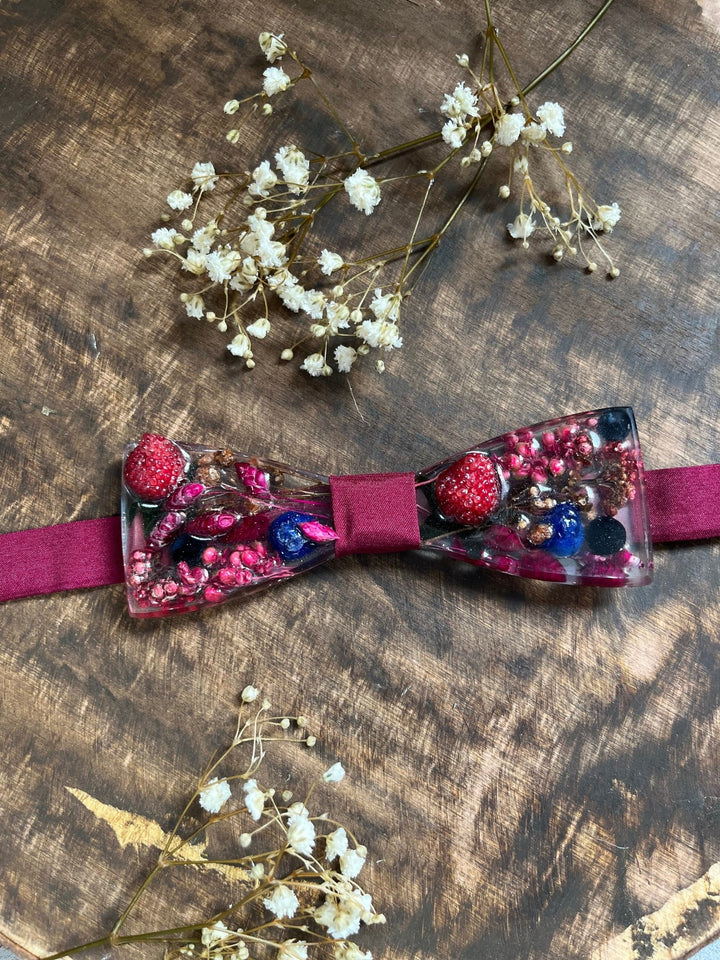 Raspberry Resin Bow Tie: Groom's Berry Bowtie – handmade floral hair accessory by magaela