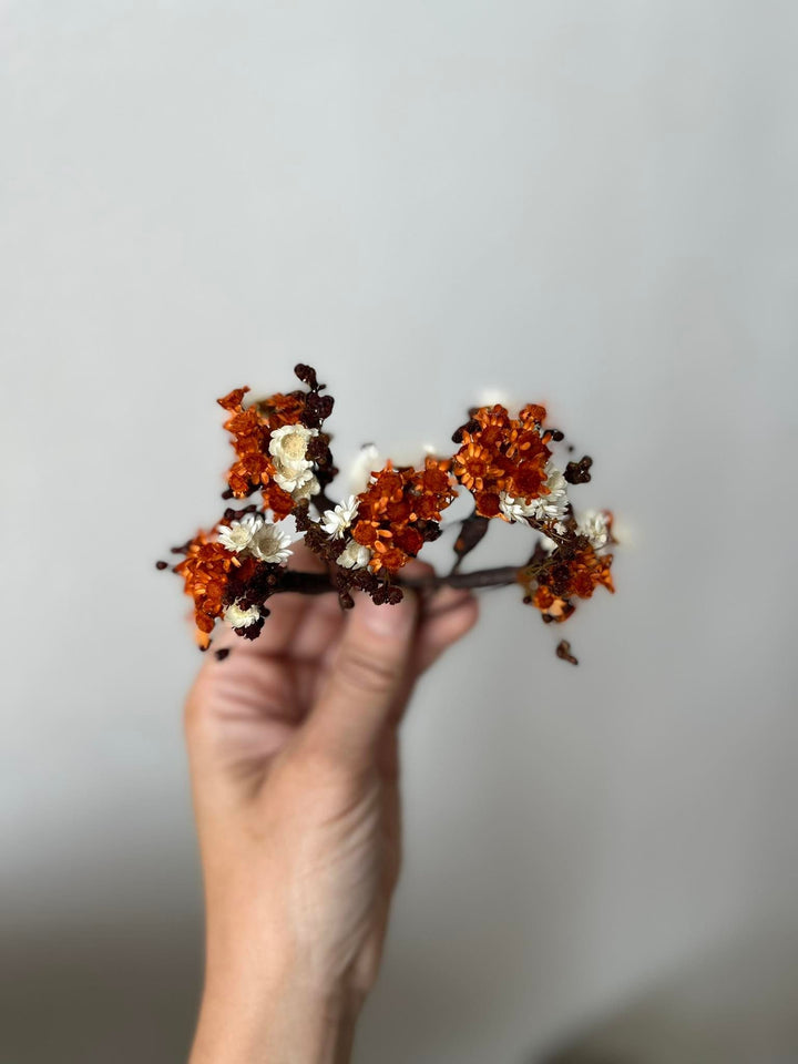 Fall Dried Flower Hairpins: Autumn Wedding Hair Accessories – handmade floral hair accessory by magaela