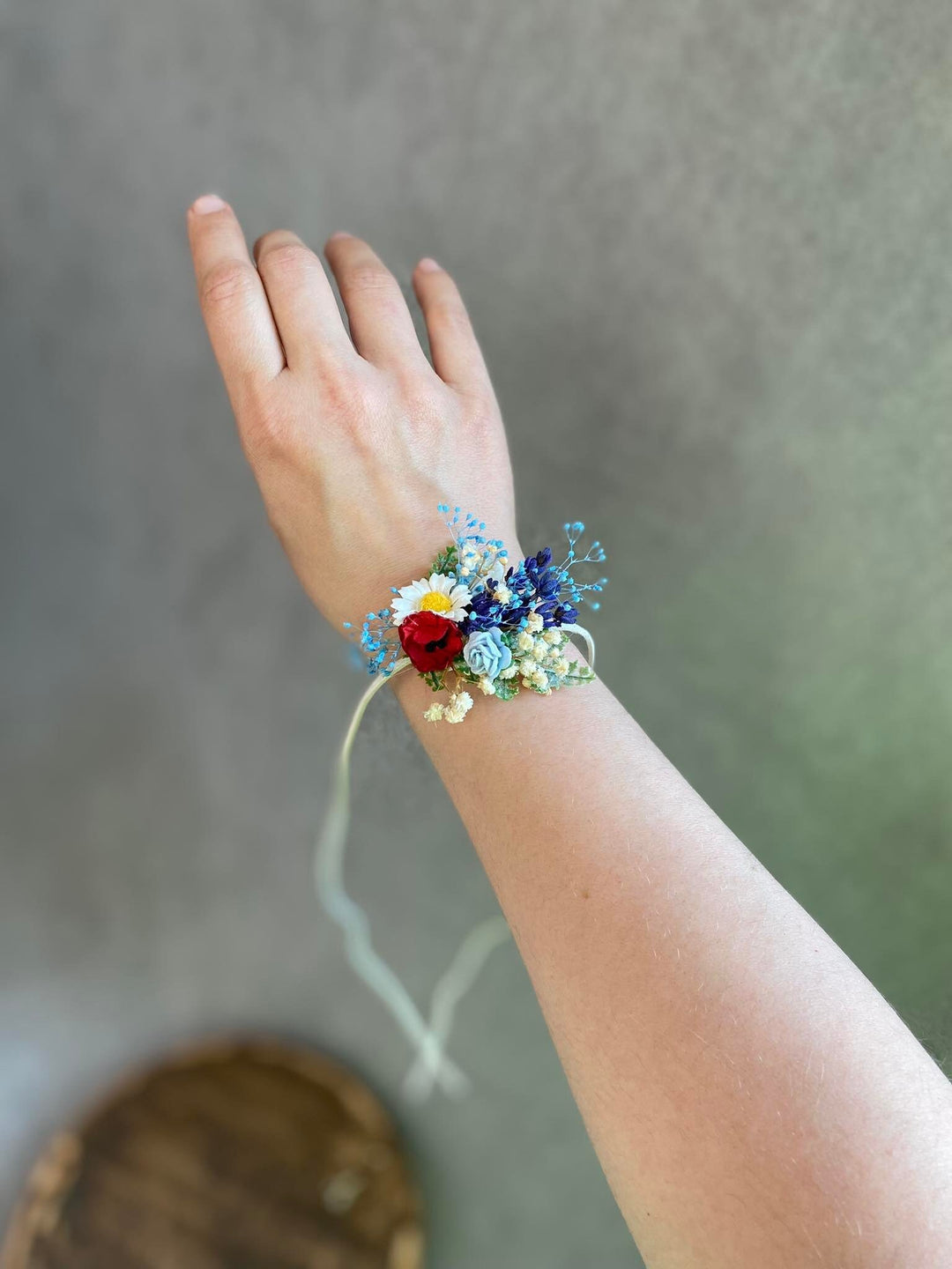 Folk Meadow Flower Bracelet: Poppy & Daisy Wedding Corsage – handmade floral hair accessory by magaela