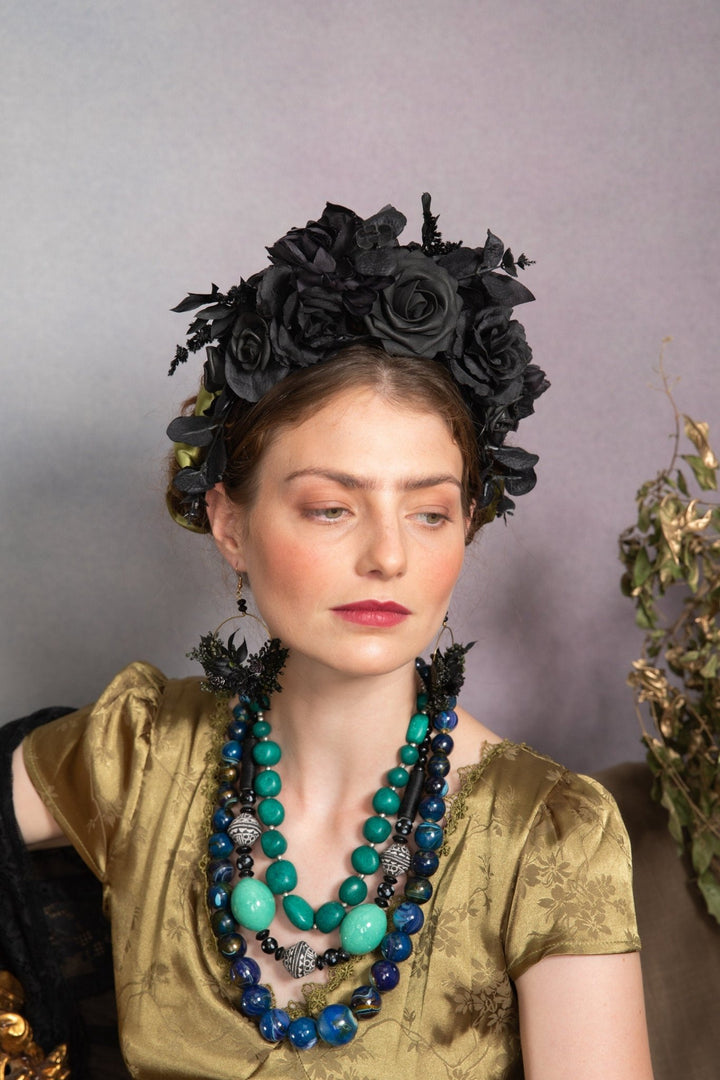 Black Frida flower headband: Halloween flower headpiece – handmade floral hair accessory by magaela