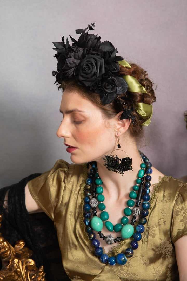 Black Frida flower headband: Halloween flower headpiece – handmade floral hair accessory by magaela