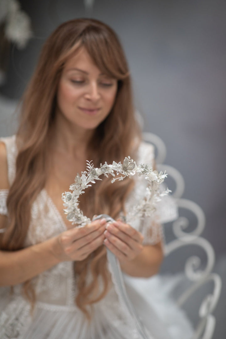 Ivory Wedding Flower Crown: Winter Bridal Headpiece – handmade floral hair accessory by magaela