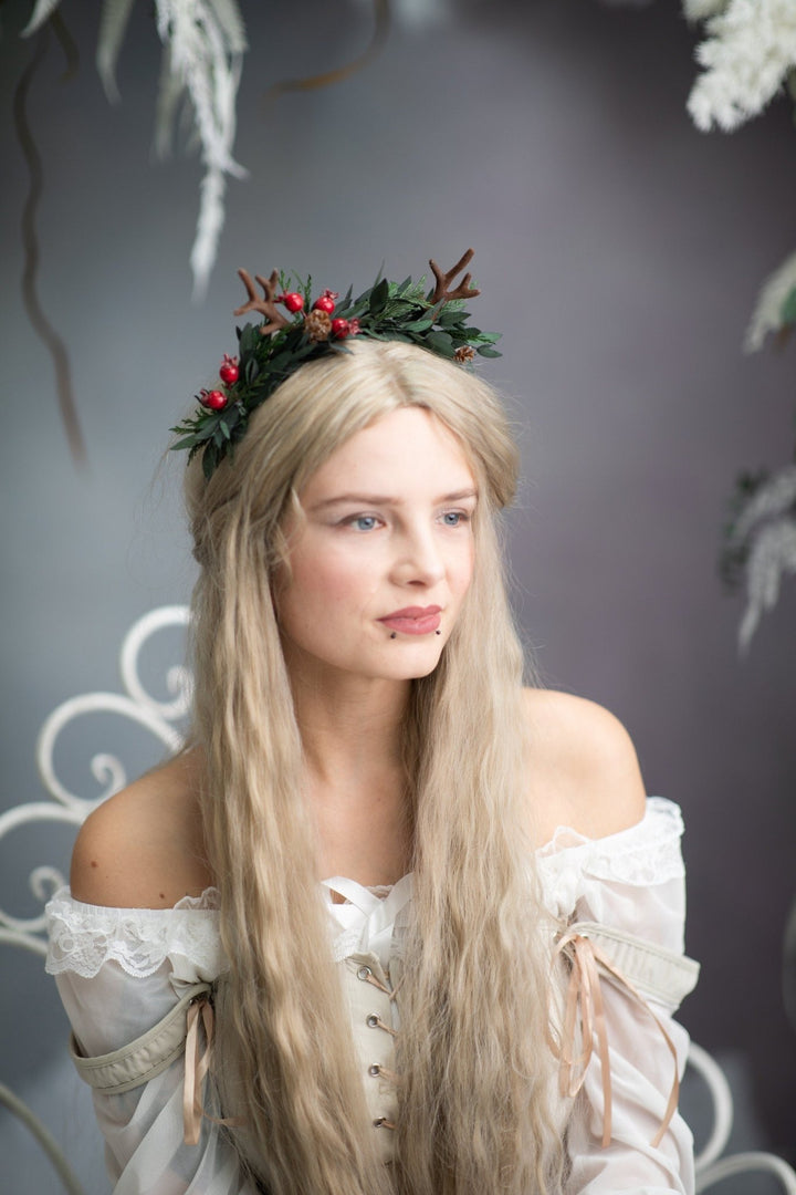 Christmas Reindeer Antler Headband: Winter Floral Crown – handmade floral hair accessory by magaela