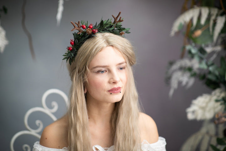 Christmas Reindeer Antler Headband: Winter Floral Crown – handmade floral hair accessory by magaela
