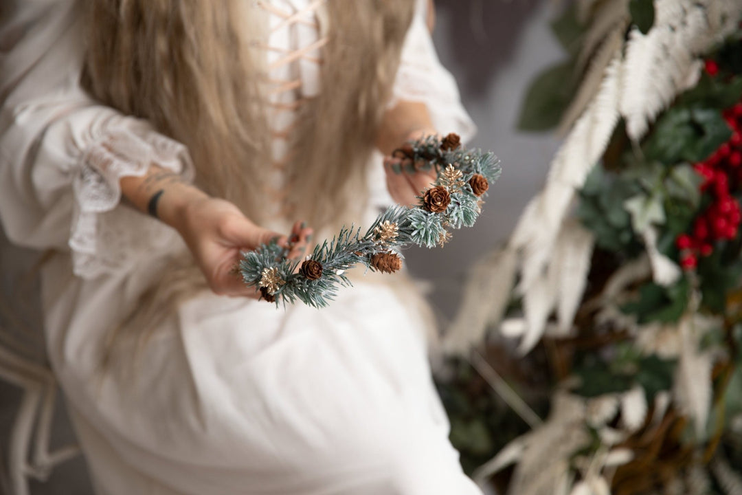 Winter Flower Hair Crown: Pine Cone Woodland half wreath – handmade floral hair accessory by magaela
