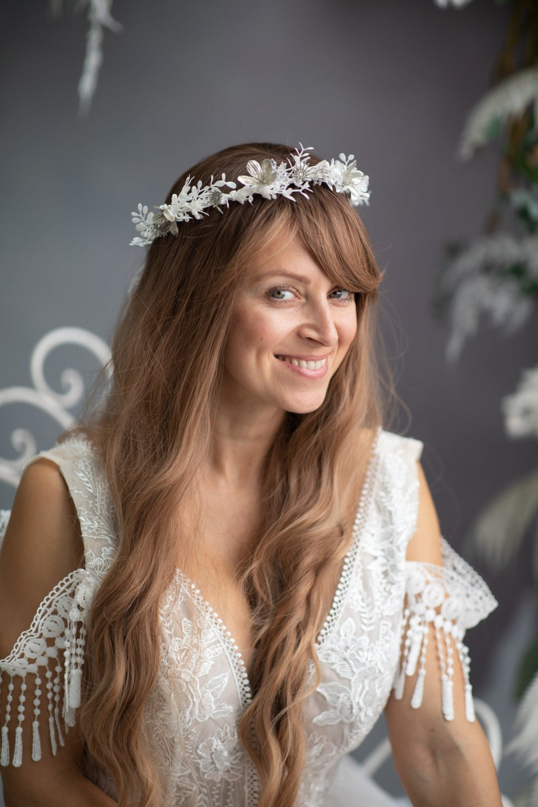 Ivory Wedding Flower Crown: Winter Bridal Headpiece – handmade floral hair accessory by magaela