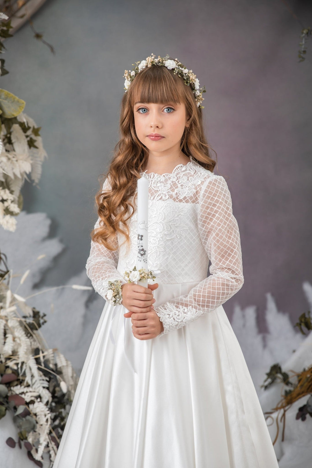 First Communion Flower Crown: White Floral Hair Wreath & Bracelet – handmade floral hair accessory by magaela