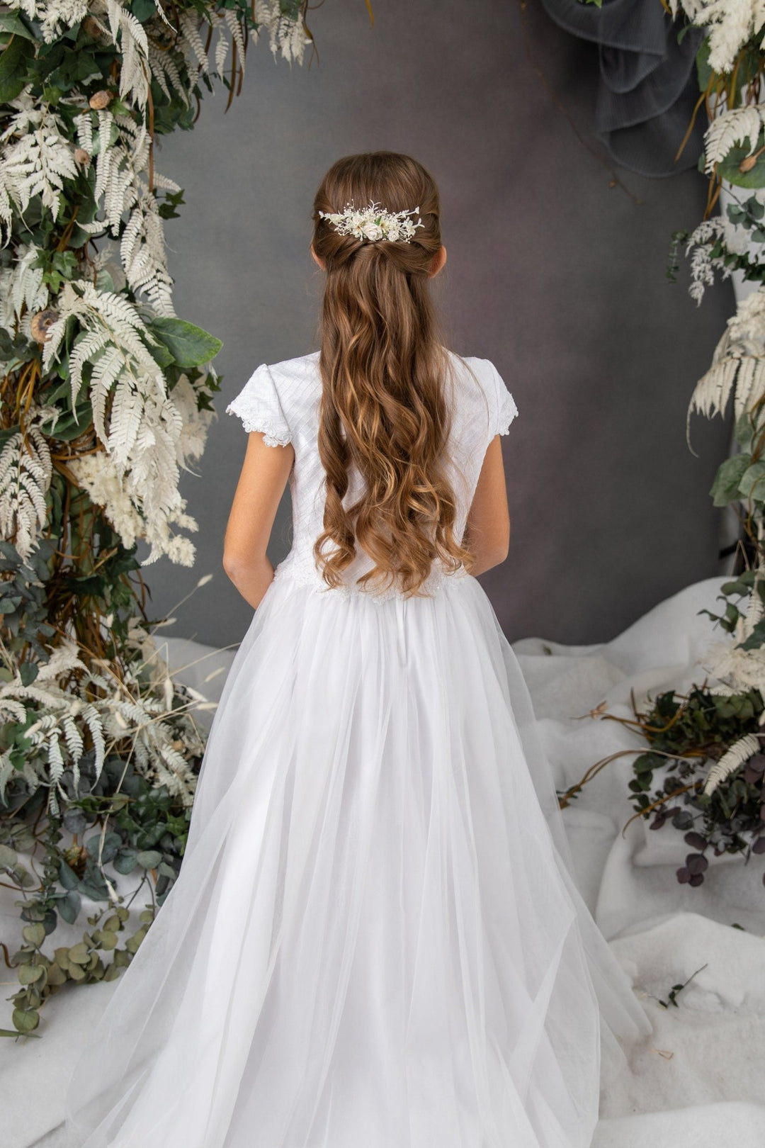 Handmade Ivory Flower Hair Comb: First Communion, Bridal Clip – handmade floral hair accessory by magaela