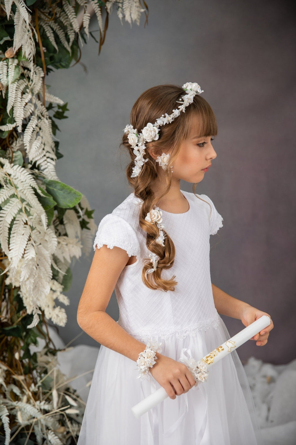 Communion Flower Accessories Set: Garland, Bracelet, Earrings, Candle Decor – handmade floral hair accessory by magaela