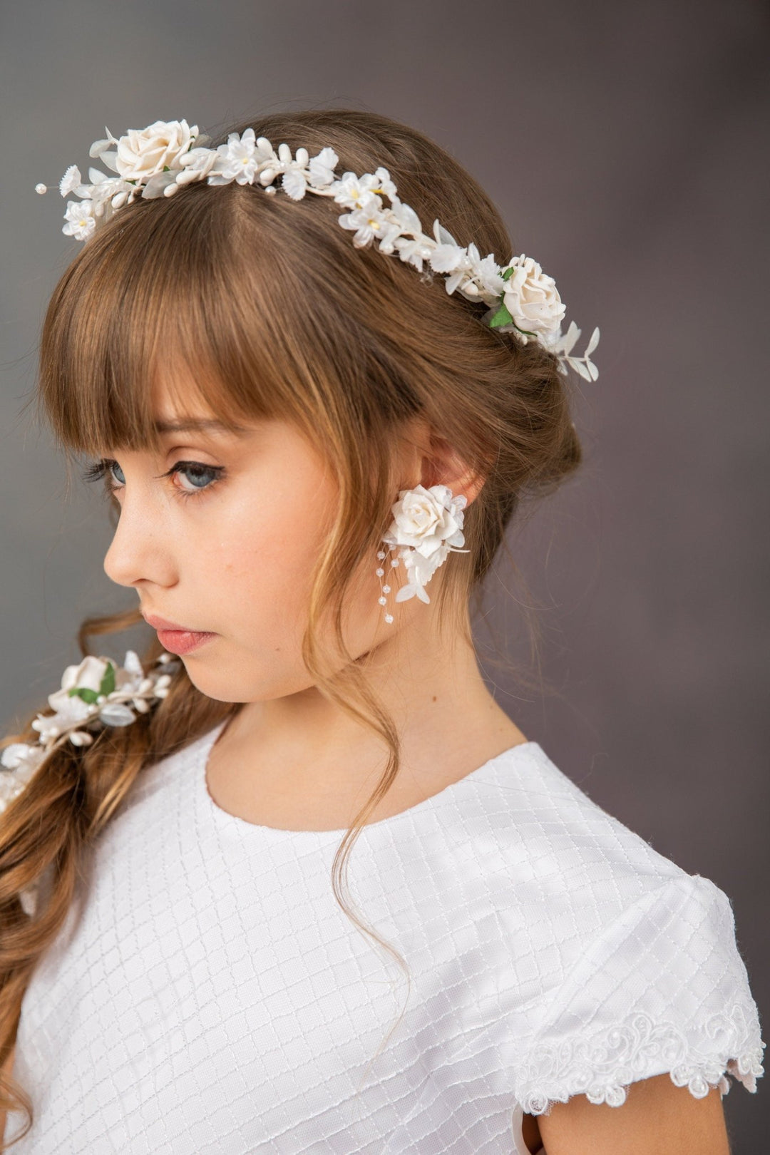 Communion Flower Accessories Set: Garland, Bracelet, Earrings, Candle Decor – handmade floral hair accessory by magaela