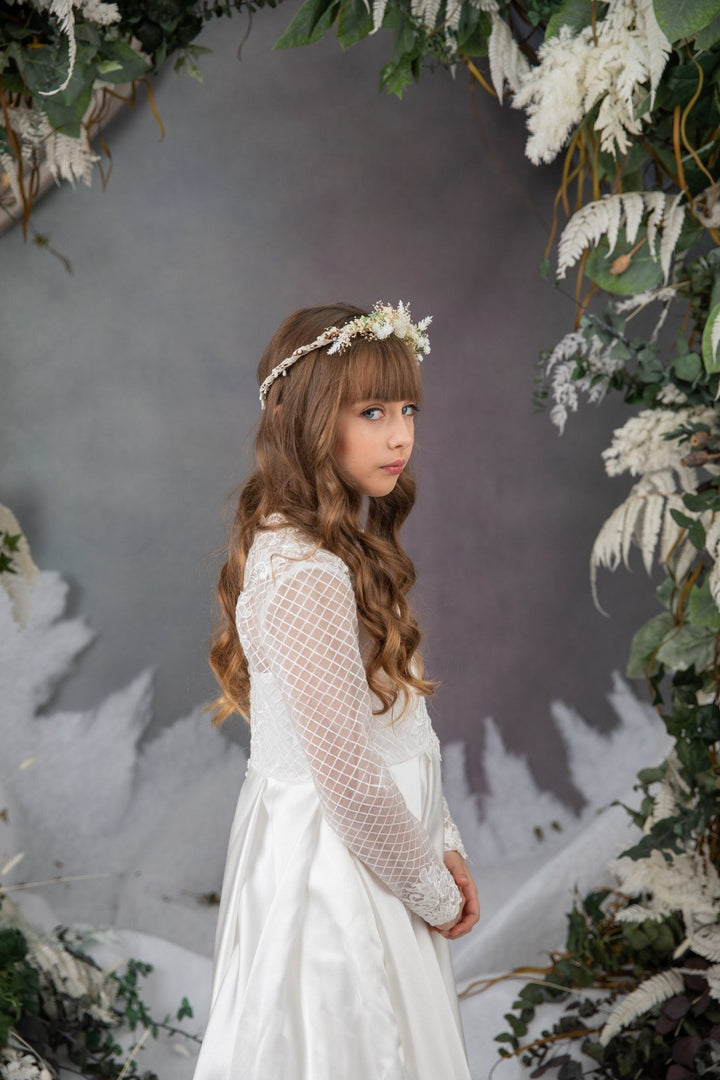 Communion Flower Crown: Natural Flower Girl Wreath, Boho Hair – handmade floral hair accessory by magaela