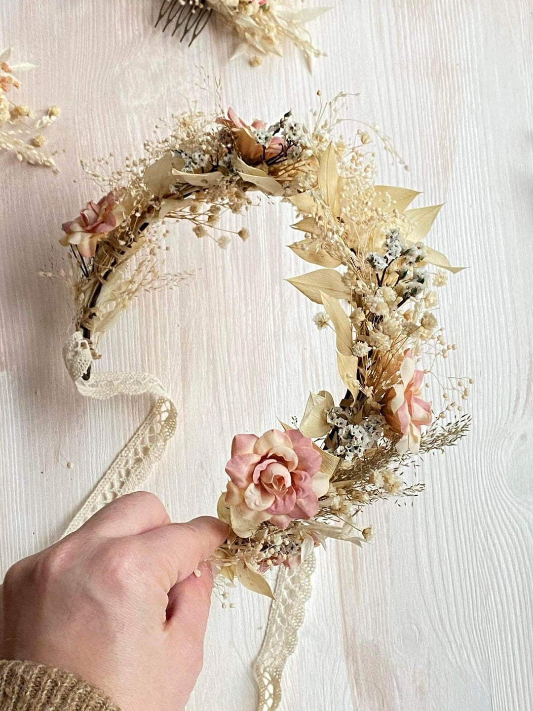 Rustic Wedding Flower Set: Bridal Hair Crown, Dusty Pink Hair Comb – handmade floral hair accessory by magaela