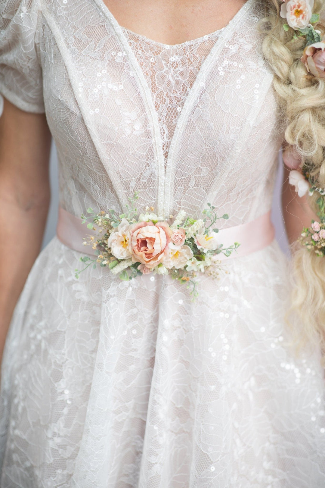 Peach Flower Wedding Belt: Romantic Bridal Sash – handmade floral hair accessory by magaela