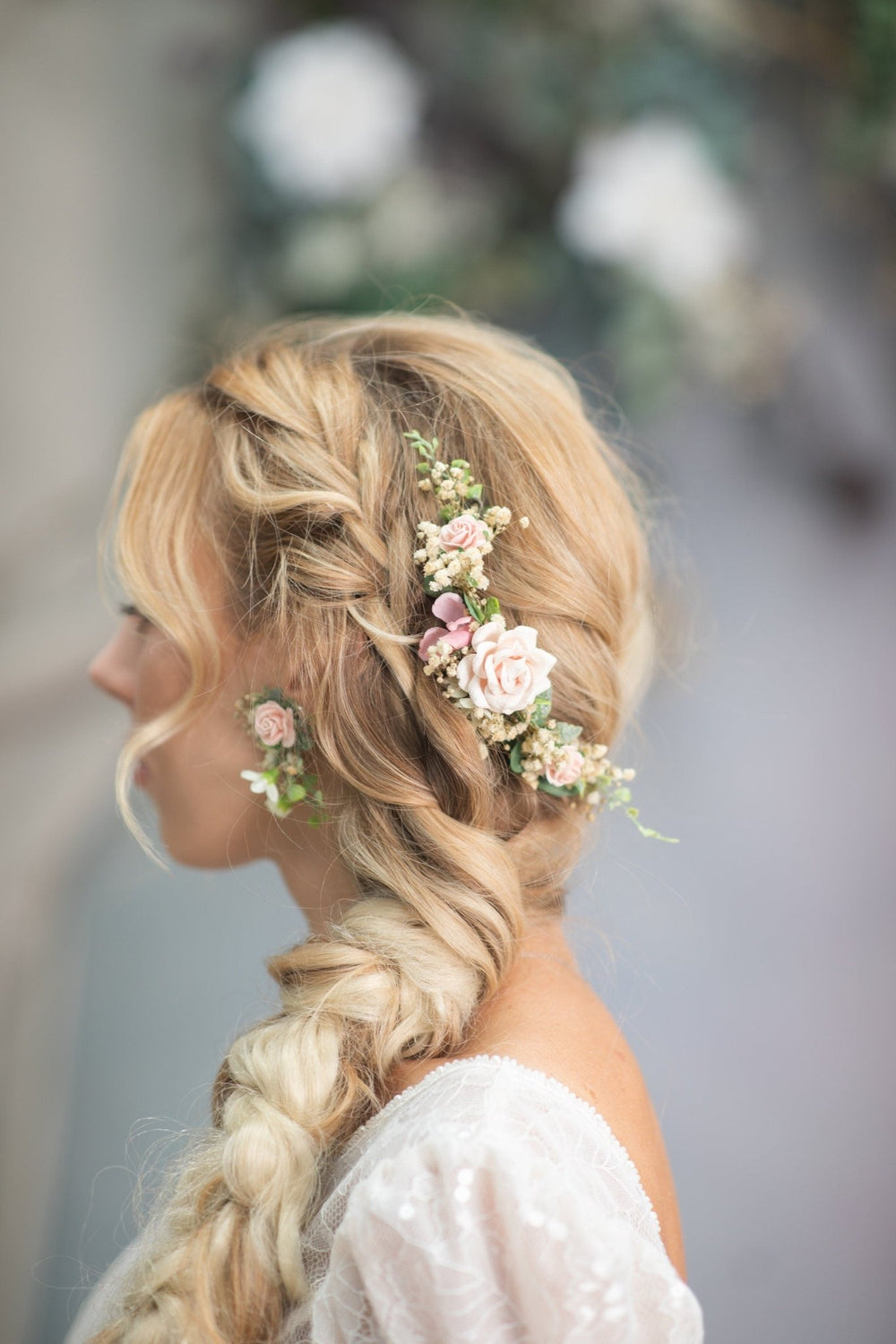 Pink Flower Hair Comb: Romantic Wedding Headpiece – handmade floral hair accessory by magaela