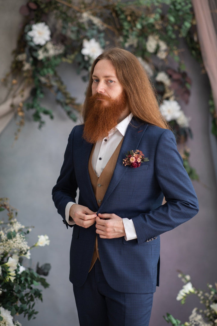 Burgundy Pink Flower Boutonniere: Handmade Groom Wedding Corsage – handmade floral hair accessory by magaela