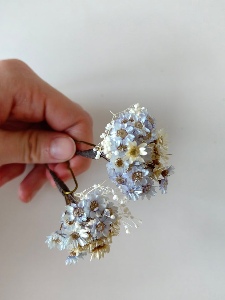 Blue & Ivory Dried Flower Hairpins: Wedding Bridal Hair Accessory – handmade floral hair accessory by magaela