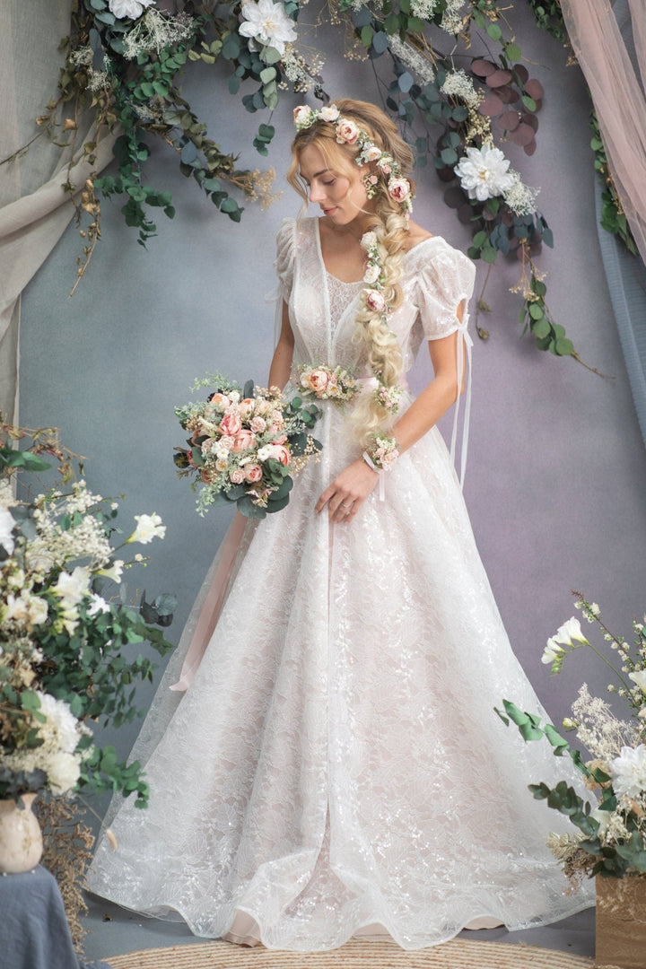 Peach Flower Wedding Belt: Romantic Bridal Sash – handmade floral hair accessory by magaela